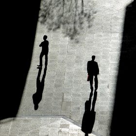  Michael Sadler - Street Shadows
